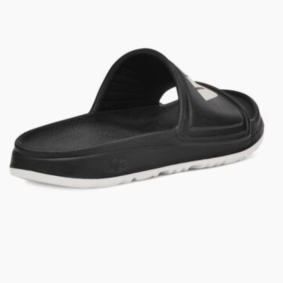 UGG Wilcox Slide Chopd in Black - Picture 4 of 6